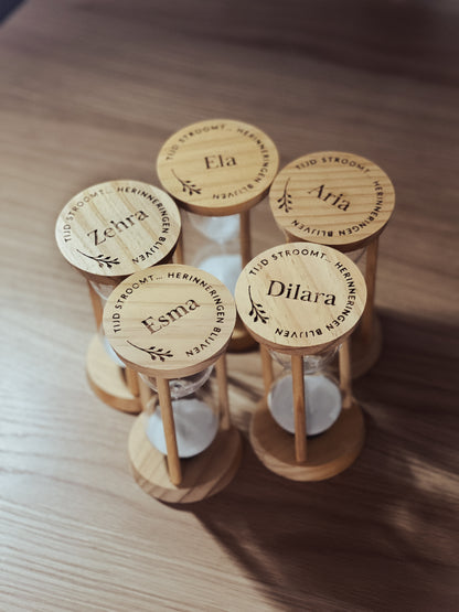 Gepersonaliseerde Houten Zandloper – 5 Minuten