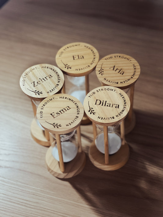 Gepersonaliseerde Houten Zandloper – 5 Minuten